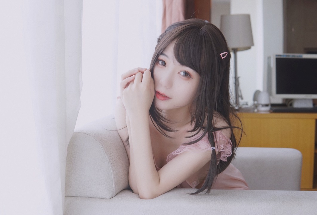 usejan（蓝蓝）写真合集：优雅气质与清新元素的完美演绎【16套】-玩图志